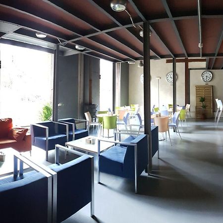Via De La Plata Hervas Hostel Ngoại thất bức ảnh