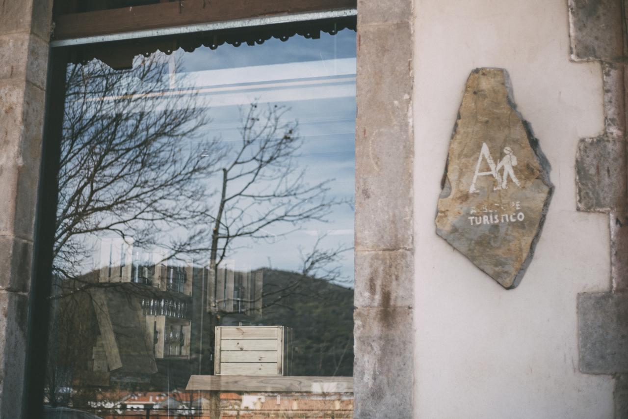 Via De La Plata Hervas Hostel Ngoại thất bức ảnh